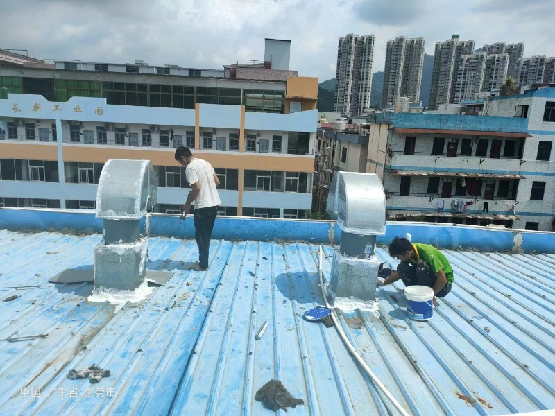 华安钢结构屋面涂料维修方法